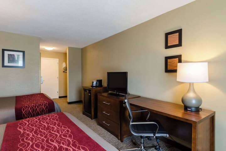 Room 11 of 52
