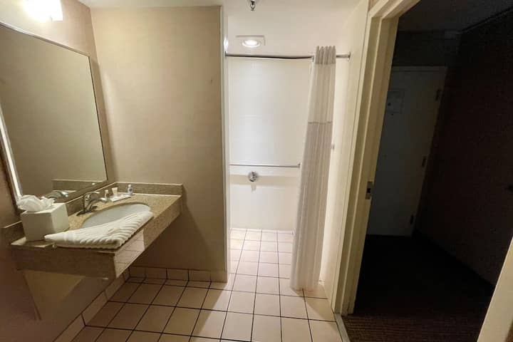 Room 31 of 52